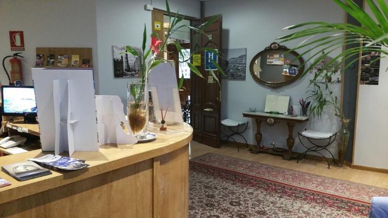 Hostal Felipe V Madrid Eksteriør bilde